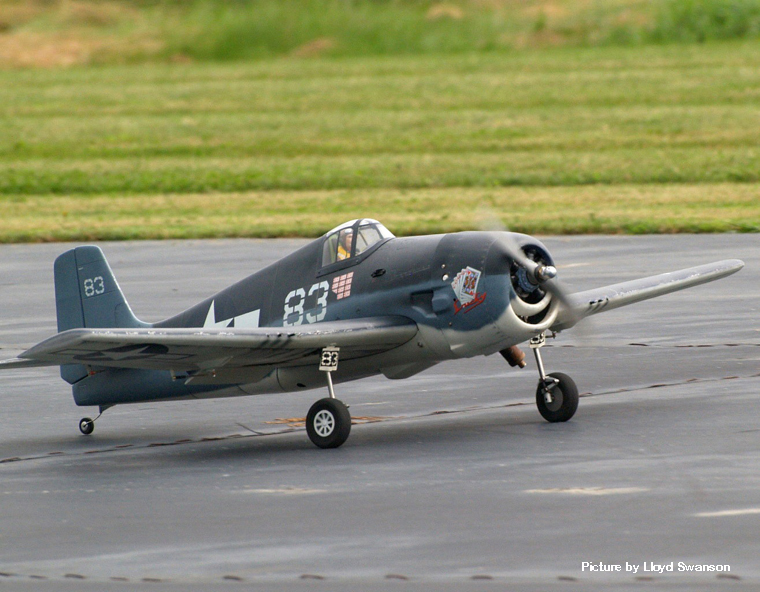 SH Warbird 2008 LHS 004