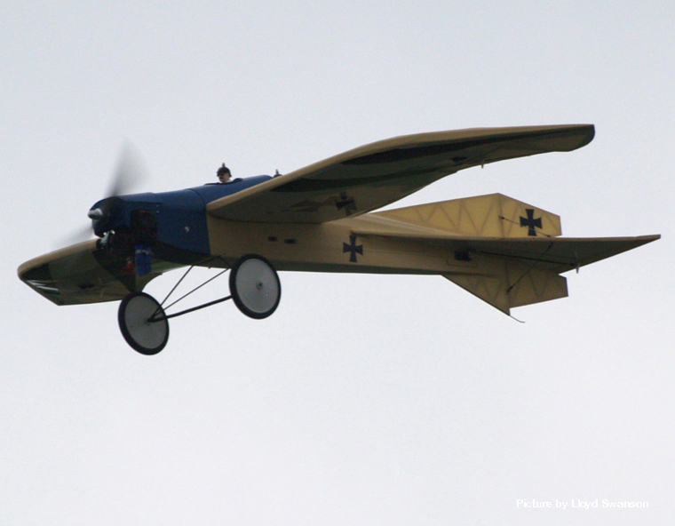 SH Warbird 2008 LHS 023