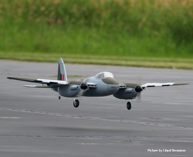 SH Warbird 2008 LHS 030