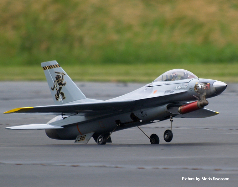 SH Warbird 2008 SRS 043