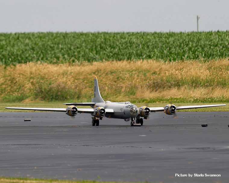 SH Warbird 2008 SRS 090